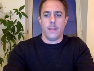 Etalonbreton Chaturbate stream image from February 17, 2026