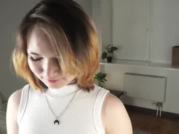 Melaniesieg Chaturbate stream image from February 17, 2026
