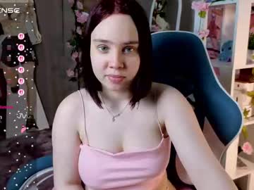 Shinelilit Chaturbate stream image from February 17, 2026