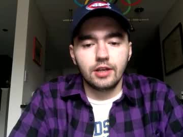 Edmundfitz75 Chaturbate stream image from February 17, 2026