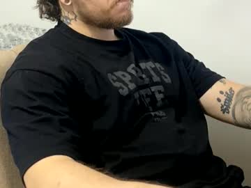 Eskol212 Chaturbate stream image from February 17, 2026