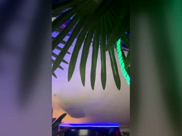 Seanplushouse Chaturbate stream image from February 17, 2026
