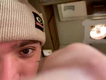 Yolomasterswag Chaturbate stream image from February 17, 2026