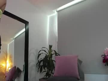 Antonella_Dom Chaturbate stream image from February 17, 2026