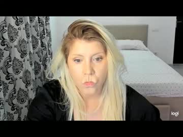 Blondysarah Chaturbate stream image from February 17, 2026