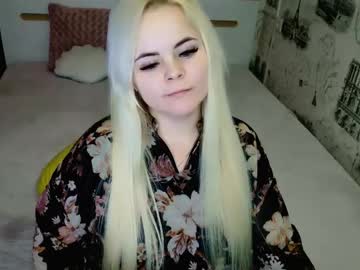 Sugarkissx Chaturbate stream image from February 17, 2026
