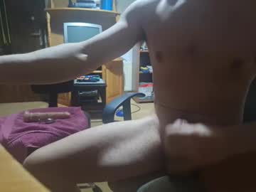 Womanizerr69 Chaturbate stream image from February 17, 2026