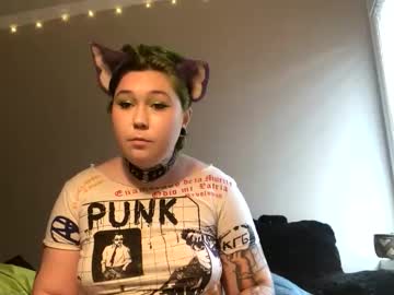 Alientboy Chaturbate stream image from February 17, 2026