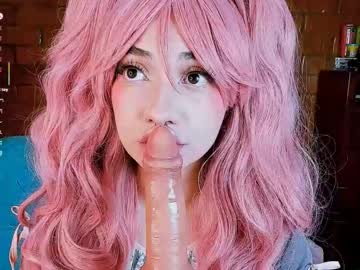 Annycolin Chaturbate stream image from February 17, 2026