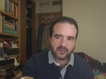 Curiosillo1983 Chaturbate stream image from February 17, 2026
