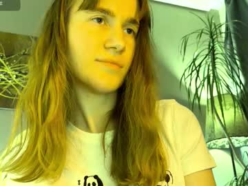 Evona_ Chaturbate stream image from February 17, 2026