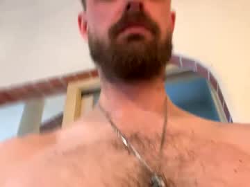 Vikinyourpuss Chaturbate stream image from February 18, 2026