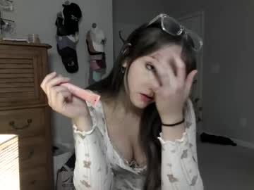 Caraaawesley Chaturbate stream image from February 18, 2026