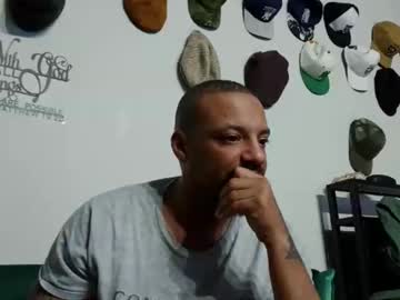 Dong_Masterson Chaturbate stream image from February 18, 2026