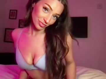 Novablairr Chaturbate stream image from February 18, 2026