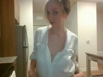 Ohkaybby Chaturbate stream image from February 18, 2026
