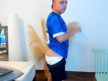 Samjoness_ Chaturbate stream image from February 18, 2026