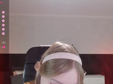 Sexy_Red_Foxx Chaturbate stream image from February 18, 2026