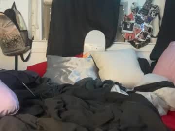 Thejennataylor Chaturbate stream image from February 18, 2026