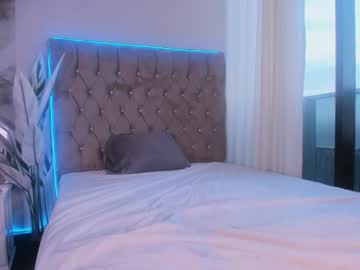Vanillaflo Chaturbate stream image from February 18, 2026