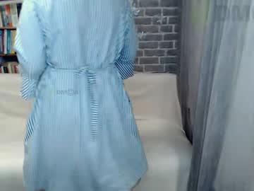 Rainbowladyy Chaturbate stream image from February 18, 2026