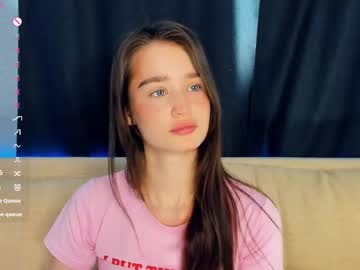 Alivialovely Chaturbate stream image from February 18, 2026