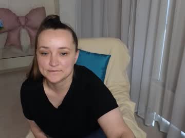 Kovalovaa Chaturbate stream image from February 18, 2026