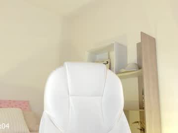 Ambermiller04 Chaturbate stream image from February 18, 2026