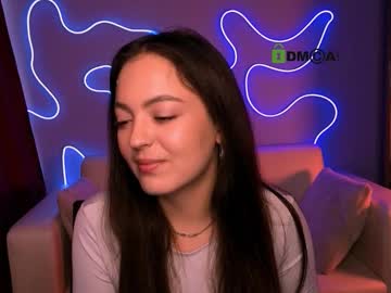 Leia_Liu Chaturbate stream image from February 18, 2026