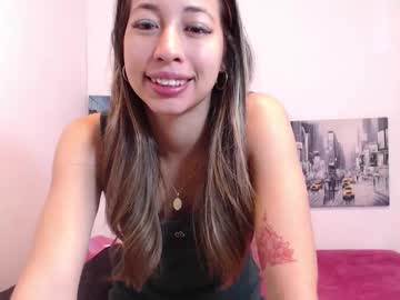 Paolabotero Chaturbate stream image from February 18, 2026