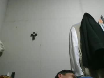 Ianross01 Chaturbate stream image from February 18, 2026