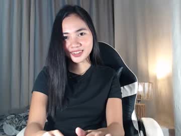 Urhot_Angelica Chaturbate stream image from February 18, 2026