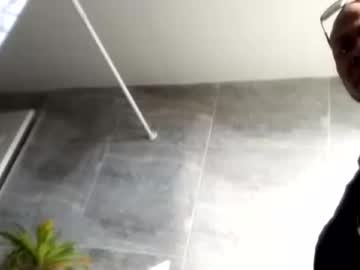 Vipflextr1 Chaturbate stream image from February 18, 2026