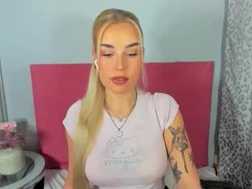 Kristyflowers Chaturbate stream image from February 18, 2026