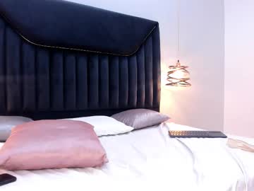 Emilykartters Chaturbate stream image from February 18, 2026
