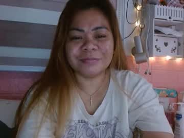 Xxkryzelxx Chaturbate stream image from February 18, 2026