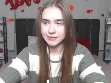 Laurahlot Chaturbate stream image from February 18, 2026