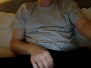 Yumble10 Chaturbate stream image from February 18, 2026