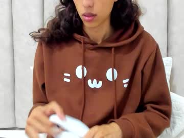 Freyamoller_ Chaturbate stream image from February 18, 2026