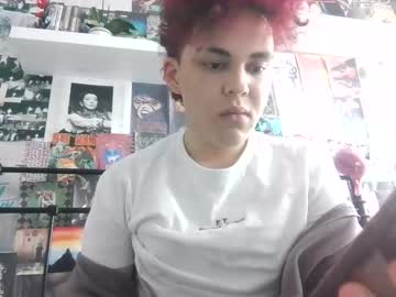Lilsluttyfemboy Chaturbate stream image from February 18, 2026