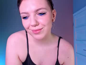 Pollyrouge Chaturbate stream image from February 18, 2026