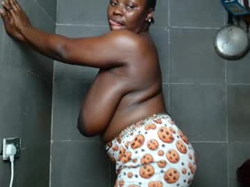 Juicyxxxboobs Chaturbate stream image from February 18, 2026
