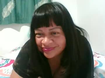 Adrianagogo18 Chaturbate stream image from February 18, 2026