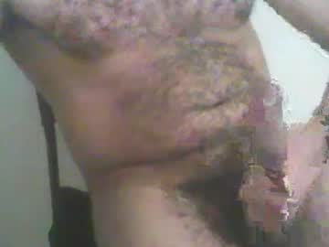 Beezobb Chaturbate stream image from February 18, 2026