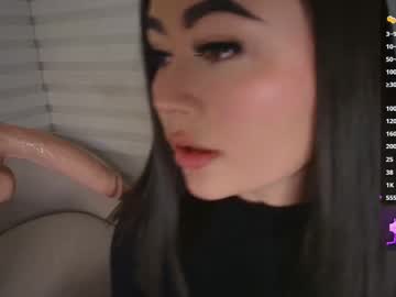 Venus_Leroy Chaturbate stream image from February 18, 2026
