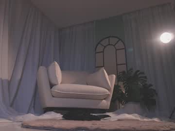 Amyarmstrong Chaturbate stream image from February 19, 2026