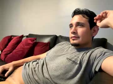 Realmxyz Chaturbate stream image from February 19, 2026