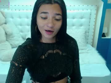 Sarah_Curtis Chaturbate stream image from February 19, 2026