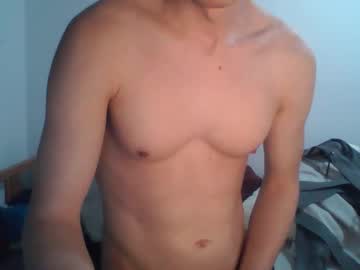 Andresse_Lat Chaturbate stream image from February 19, 2026