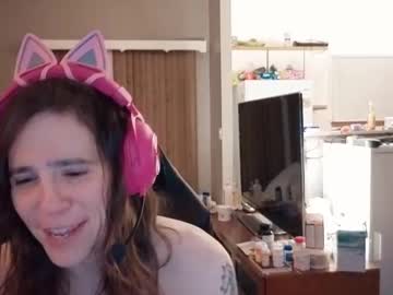 Livnlinn Chaturbate stream image from February 19, 2026